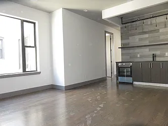 Rented by Rennit Inc.