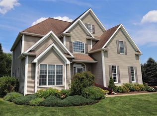 101 Woodsview Way, Painted Post, NY 14870