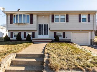 1 Clarence St, North Providence, RI 02904