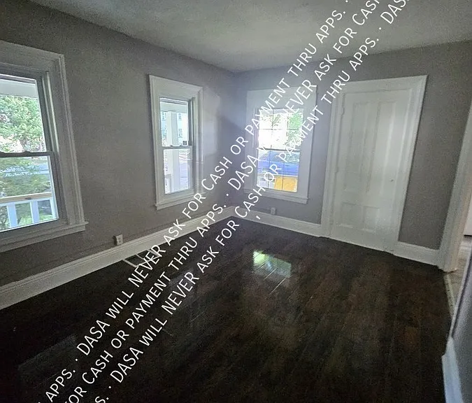 19 Rainier St #FRONT — Photo 7