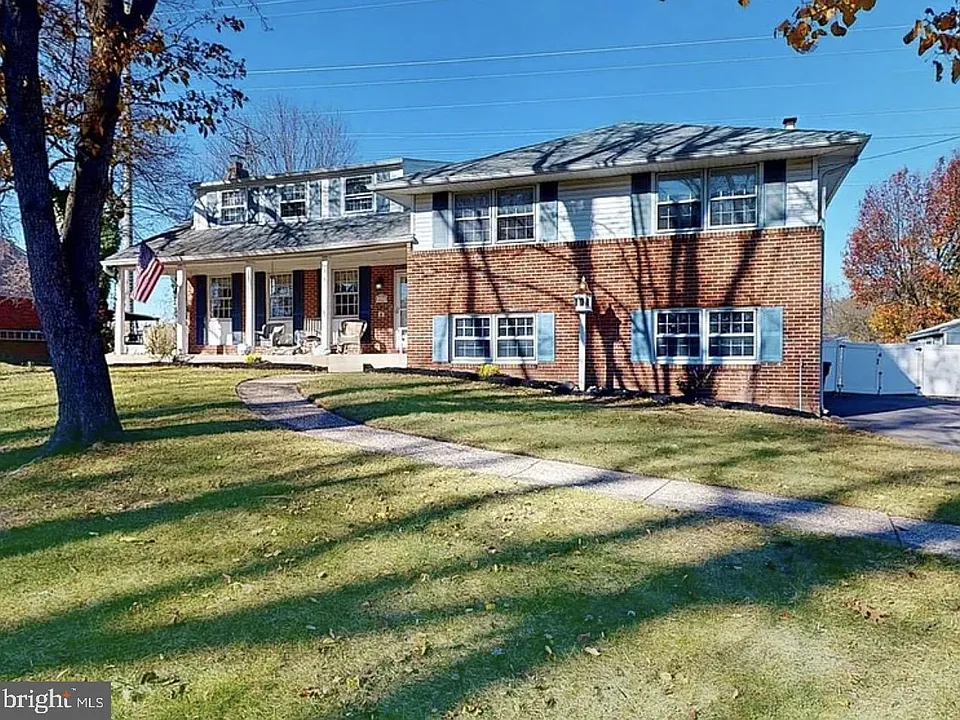 213 Wayne Dr