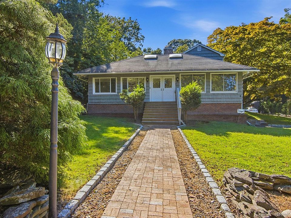 1st image of 6 Barnhart Place
