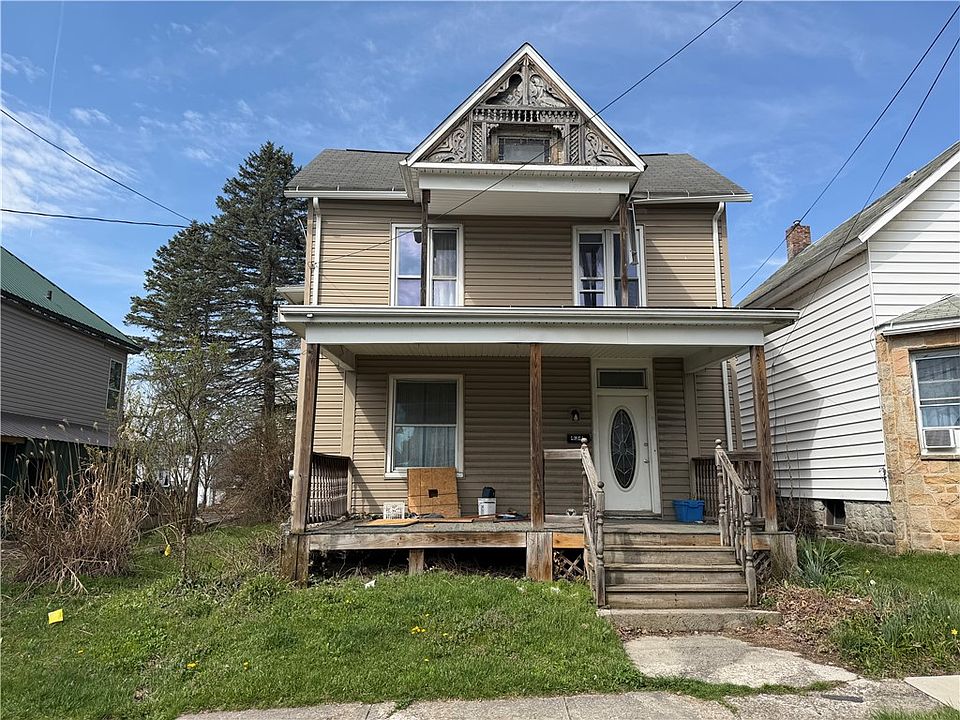 1st image of 434 S Center Ave
