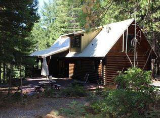 3180 Ridgecrest Dr, Pollock Pines, CA 95726