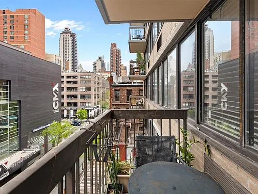 Rented by Maximo Properties | media 8