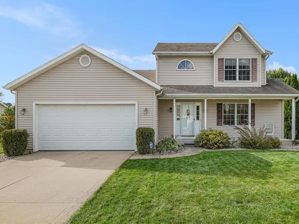 51085 Woods Run Ct, Granger, IN 46530