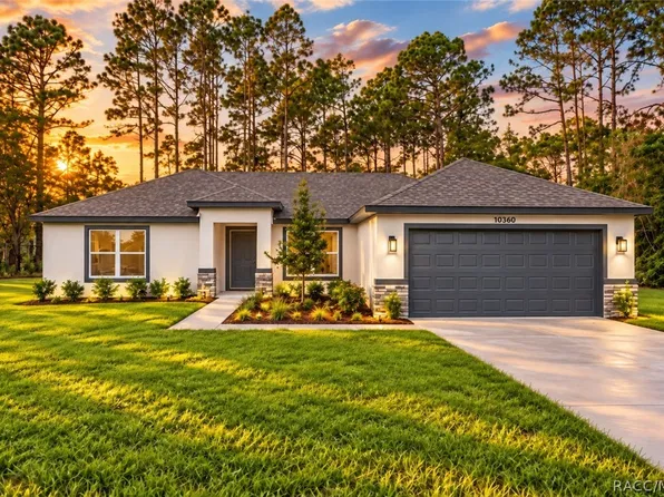 10360 N Spaulding Dr, Citrus Springs, FL 34433