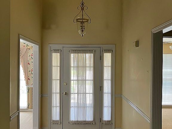 3rd image of 8508 Starview Ct