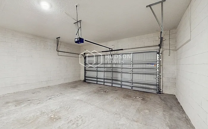 1527 Lyonsdale Ln — Photo 24