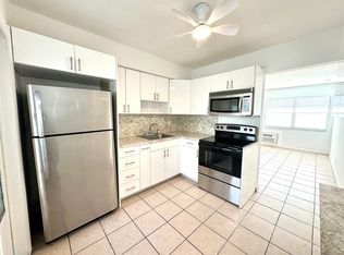 606 SW 8th St, Hallandale, FL 33009