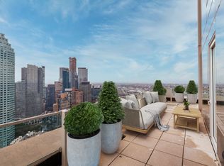 22-44 Jackson Ave #3910, Long Island City, NY 11101