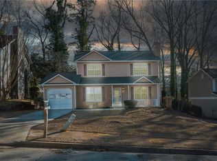 2065 Glenwood Downs Dr, Decatur, GA 30035