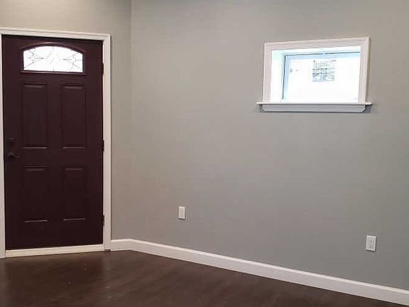 5th image of 1423 Dickinson St #1F