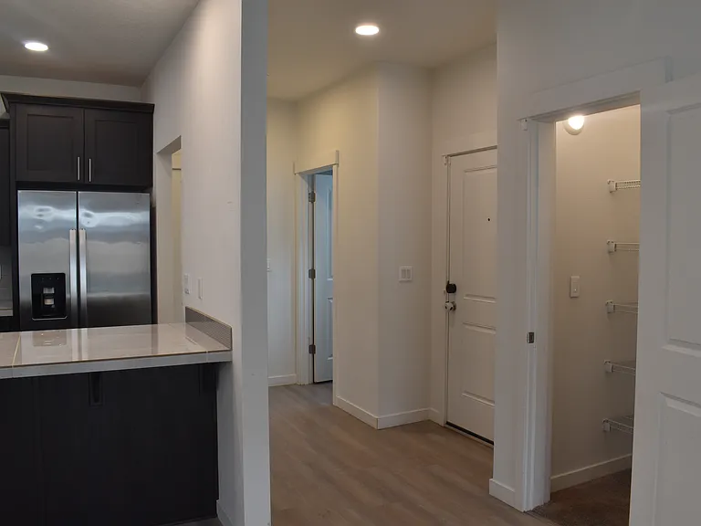 842 S 24th Ave — Photo 11
