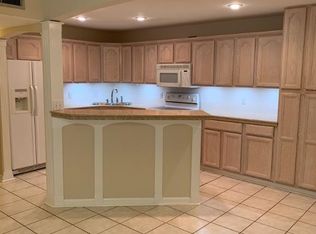 220 Doucet Rd APT 120C, Lafayette, LA 70503