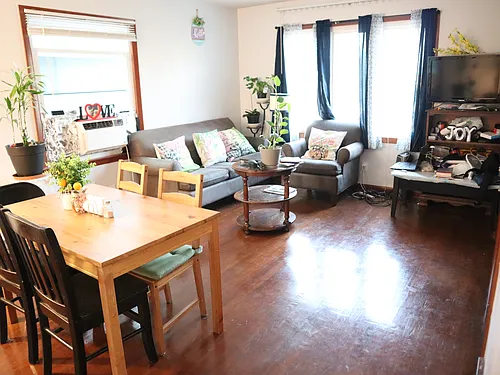 307 S 74th St #2 Photo 1