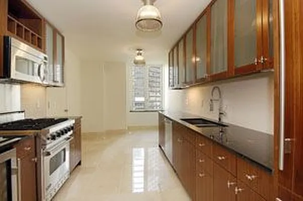 Rented by Douglas Elliman | media 3