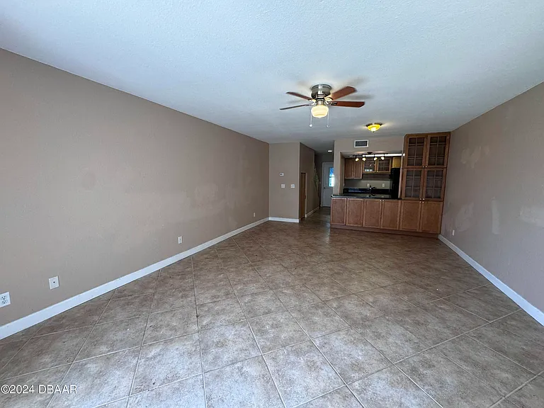 2810 Ocean Shore Blvd #4 — Photo 8
