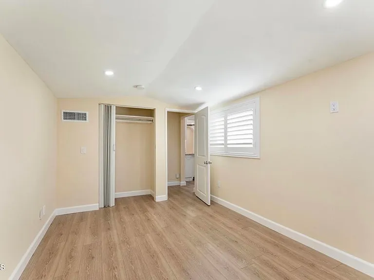 1129 La Puerta St #1129 — Photo 3