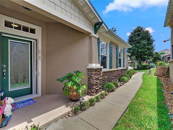 2nd image of 30019 Willow Trace Ln
