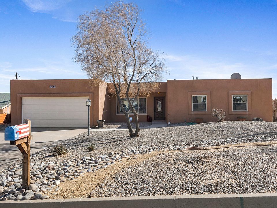 1st image of 3114 Sue Cir SE