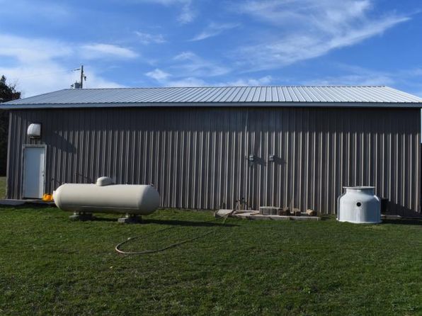 190 N Sanborn Rd, Barton City, MI 48705