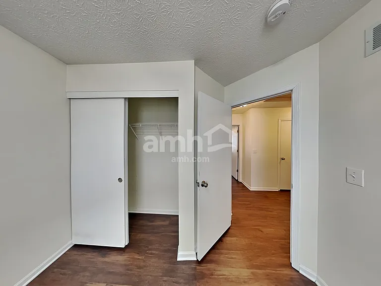 752 Keltoncrest Dr — Photo 18