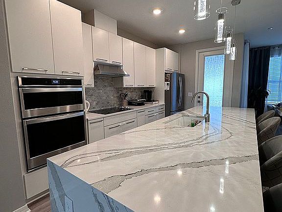 4th image of 13176 Bovet Ave