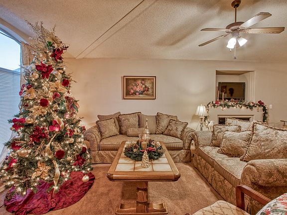 5th image of 6225 Lovebird Ln