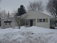 1st image of 15 Sunset Dr