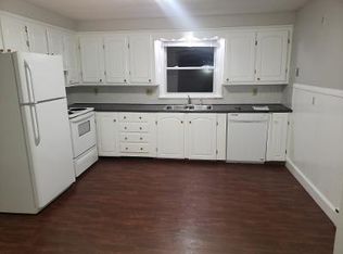 39 Columbus Ave, North Providence, RI 02911