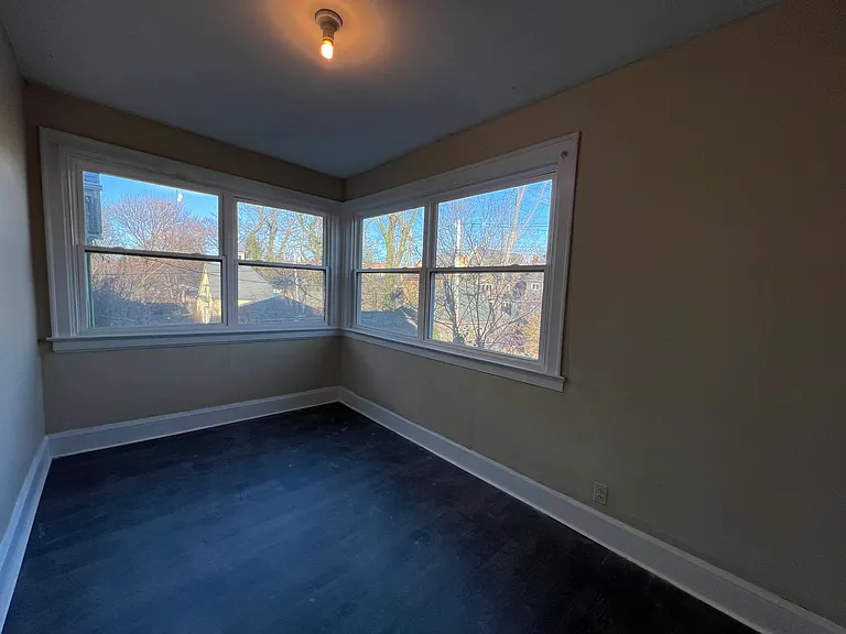 43 Norwood Ave #5 — Photo 5