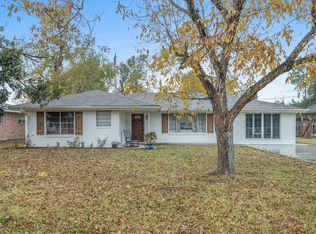 209 River Oaks Dr, Westlake, LA 70669