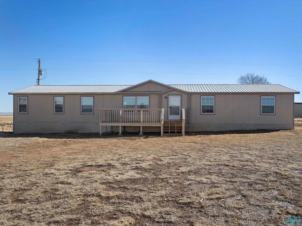 26 Quail Trl, Moriarty, NM 87035