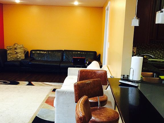 4th image of 8992 Kennedy Dr #201A