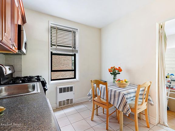 5th image of 1818 Newkirk Ave APT 1M