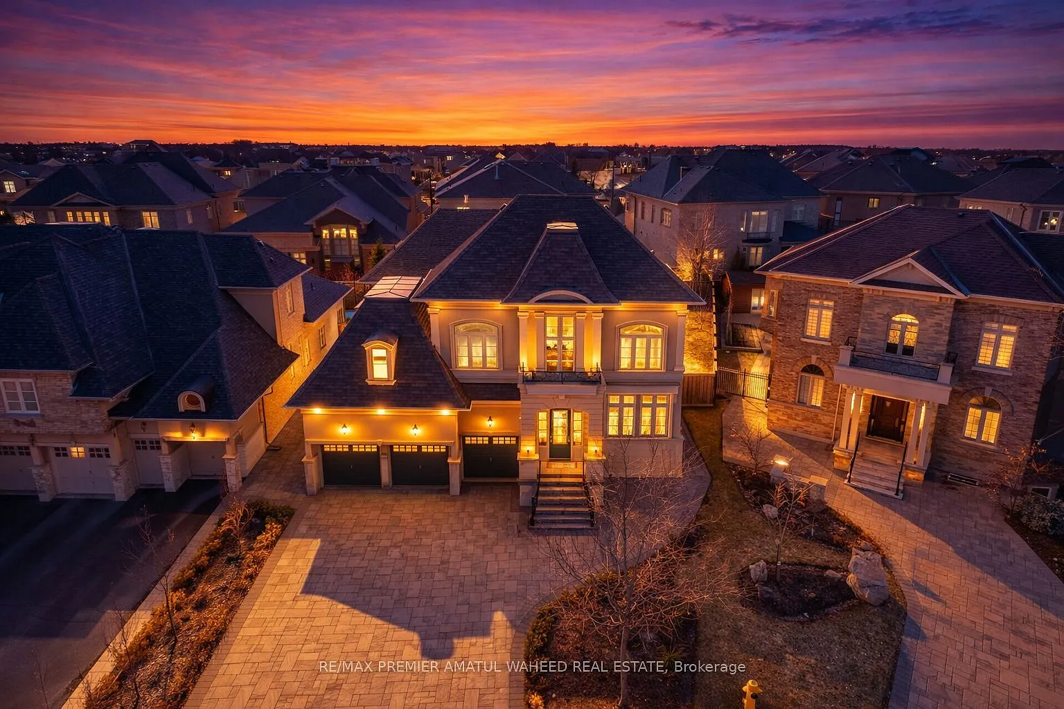 75 Virtue Cres photo 1