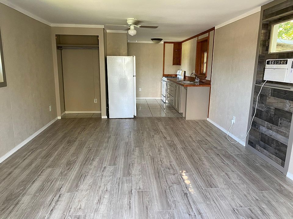 2nd image of 7650 State Road 78 W #8