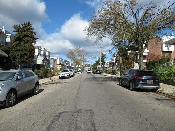 4th image of 1633 N 59th St