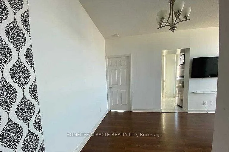 208 Enfield Pl #3909 — Photo 8