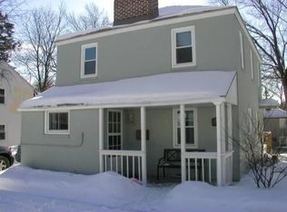 5572 Angle Ln, Greendale, WI 53129