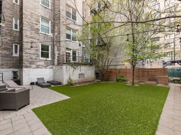 310 West 55th Street 6K image 6 of 6