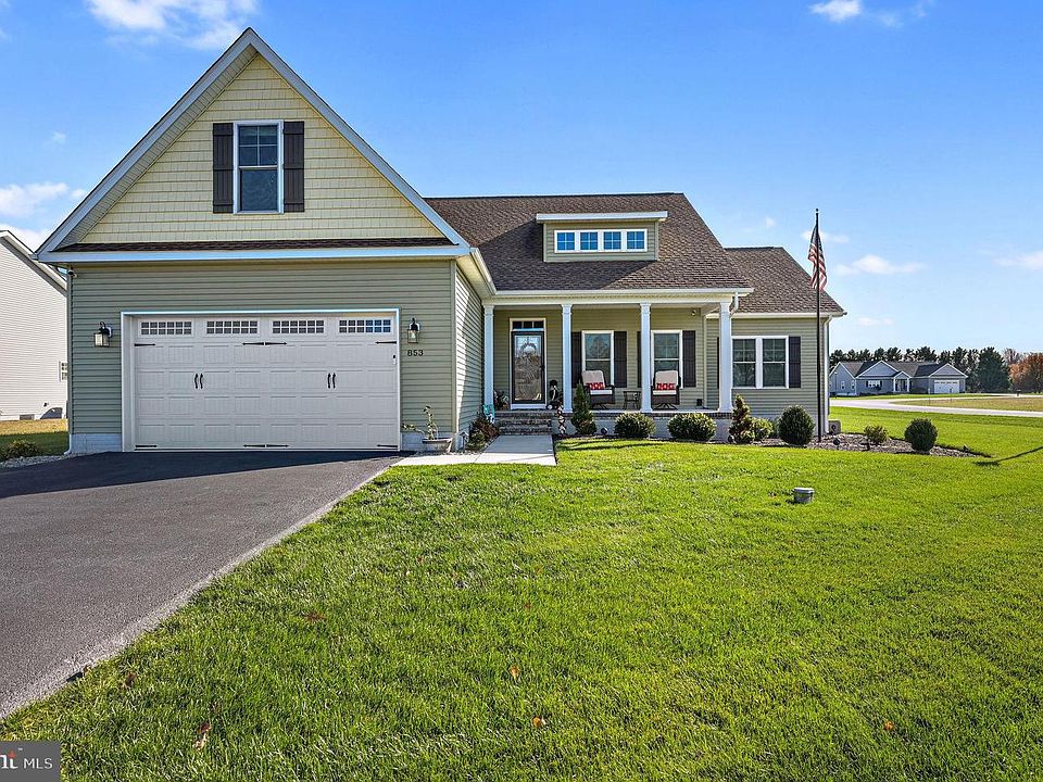1st image of 853 Greenbrook Dr