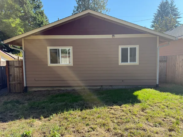 1704 Dickinson Ave NW, Olympia, WA 98502