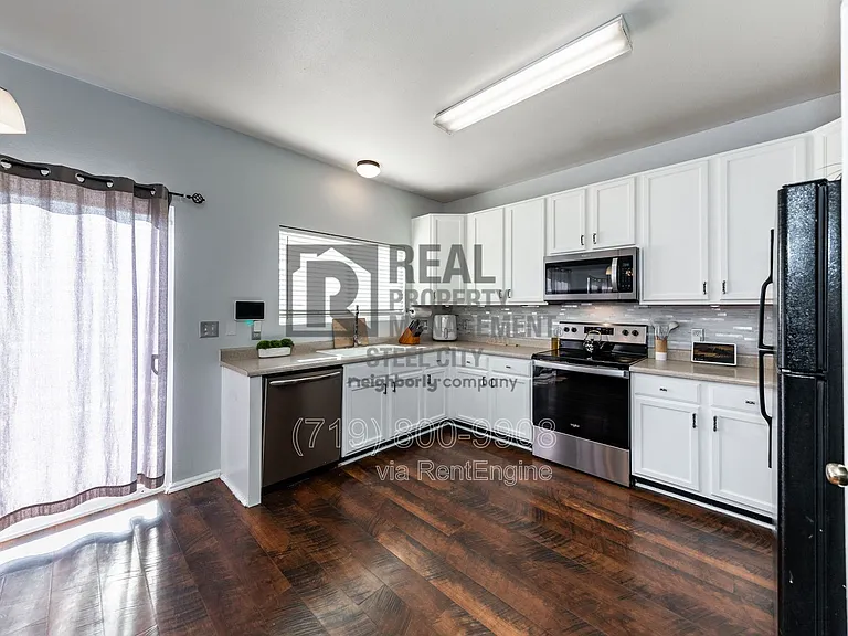 2214 Cowhand Pl — Photo 13