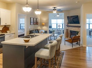 1700 Fields Ct #1048, Onalaska, WI 54650