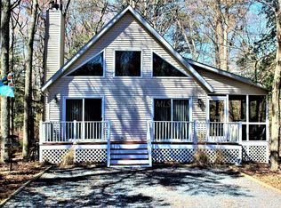 22 Robin Hood Trl, Ocean Pines, MD 21811