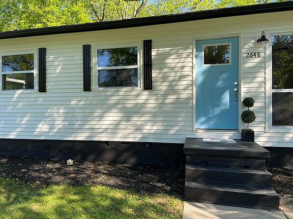 3rd image of 2648 Lay Ave