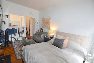 Rented by Manhattan Spaces