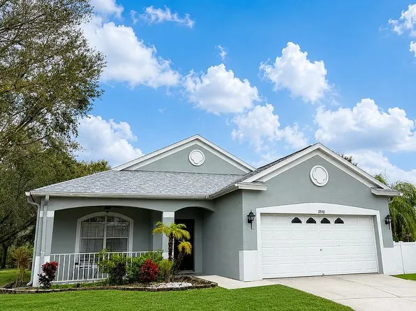 2510 Butterfly Landing Dr, Land O Lakes, FL 34638